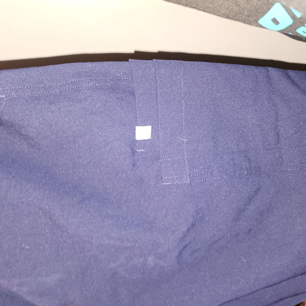 FIGS Navy High Waisted Yoga Pants - Picture 3 of 7